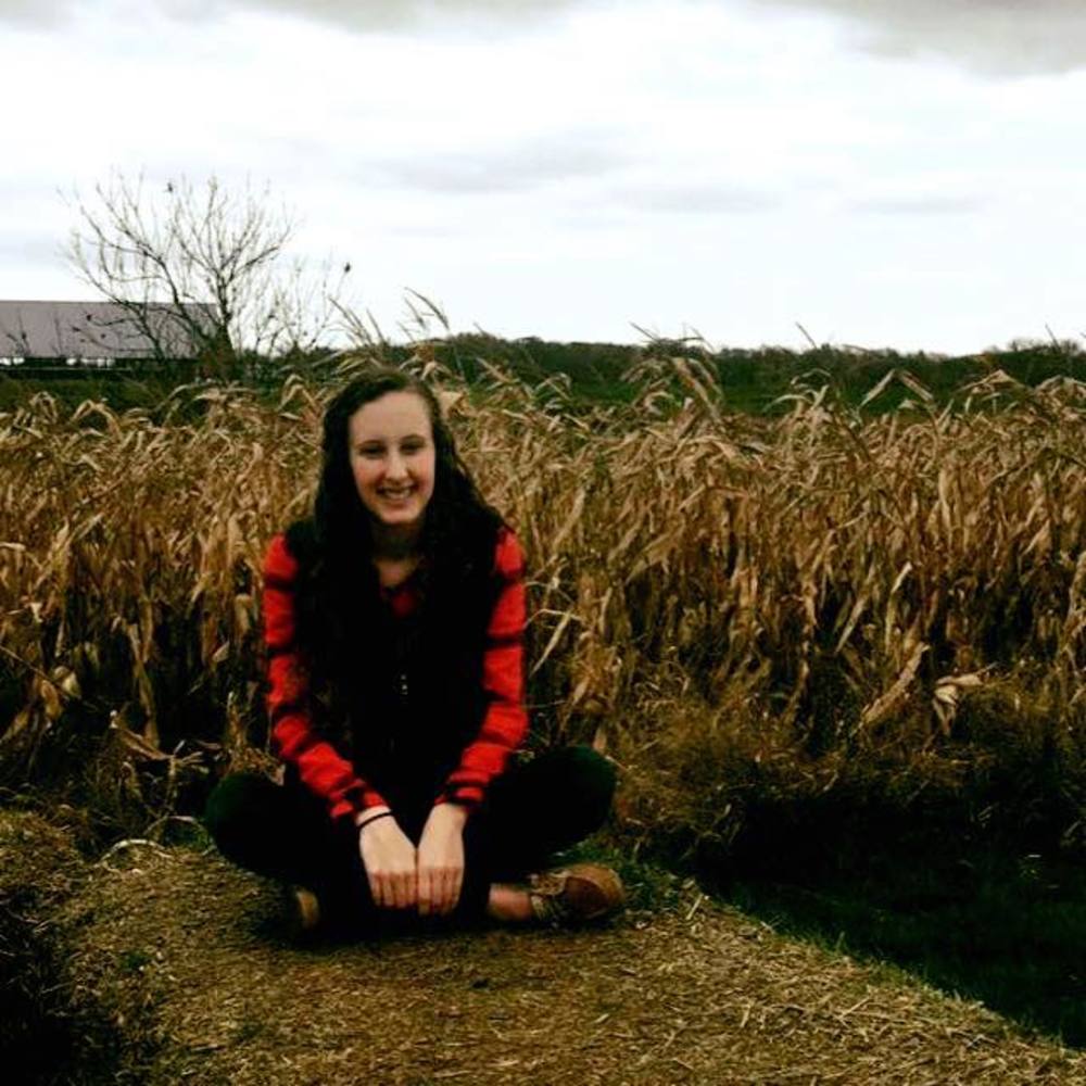 Meet your Posher, Emily